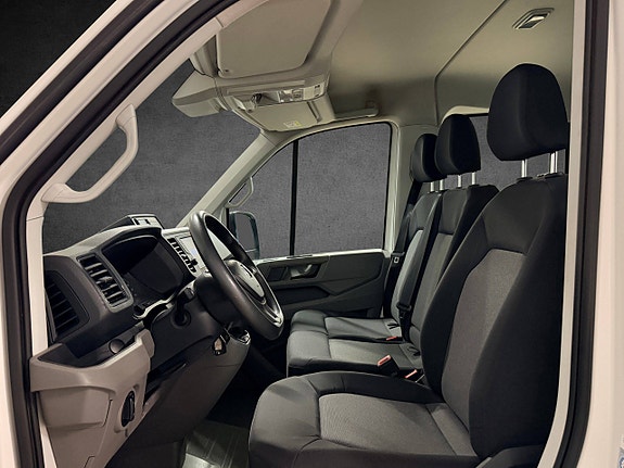 Volkswagen Crafter 21 of 27