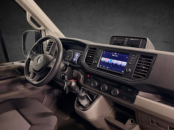 Volkswagen Crafter 13 of 27