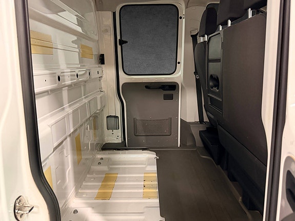 Volkswagen Crafter 26 of 27
