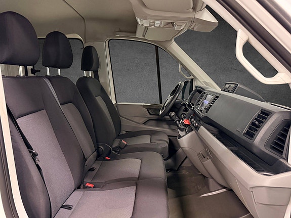 Volkswagen Crafter 25 of 27