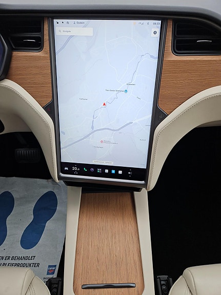Tesla Model X 30 of 30