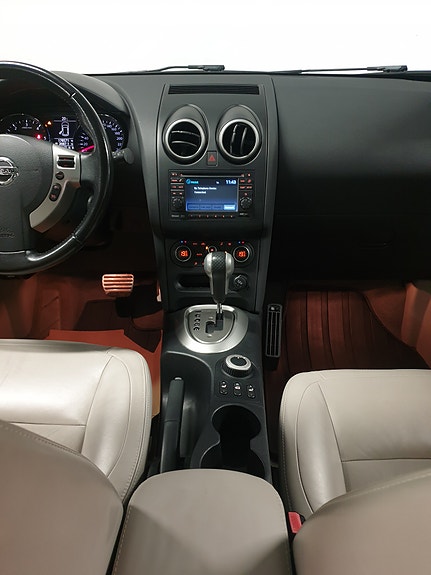 Nissan Qashqai+2 27 of 30