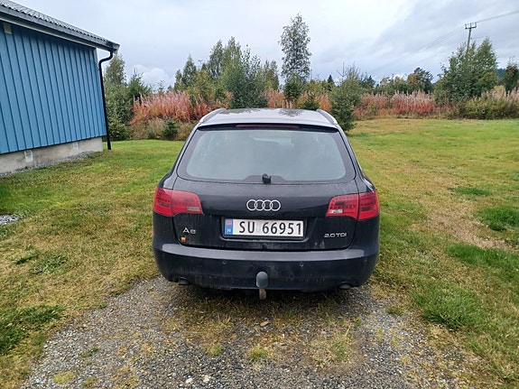 Audi A6 4 of 12