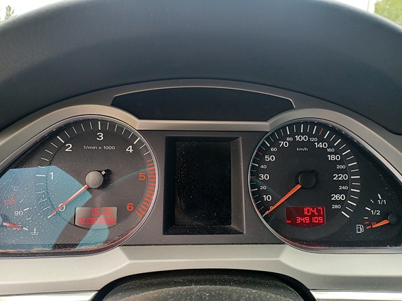 Audi A6 9 of 12