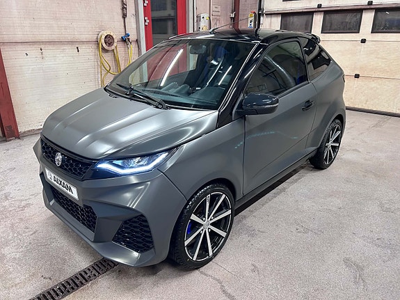 Aixam Ambition Coupe GTI 2 of 14