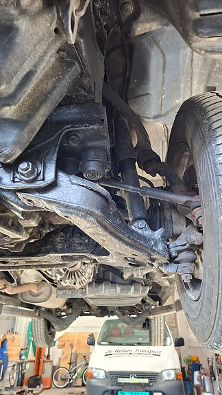 Toyota HiAce 28 of 30