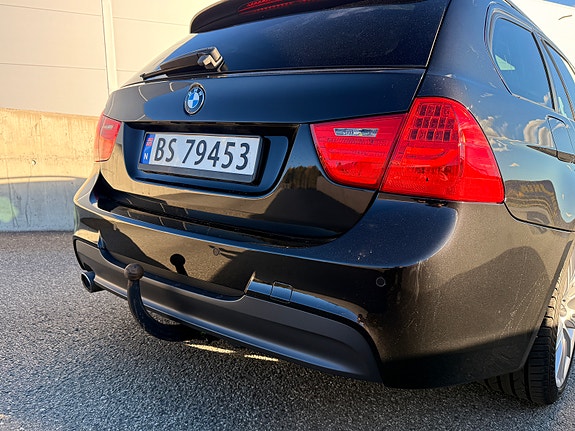 BMW 320d 15 of 30
