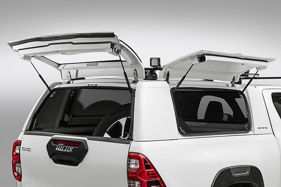 Toyota HiLux 5 of 26