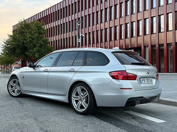 BMW 528i 7 of 30
