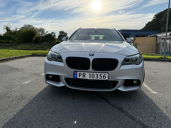 BMW 528i 29 of 30