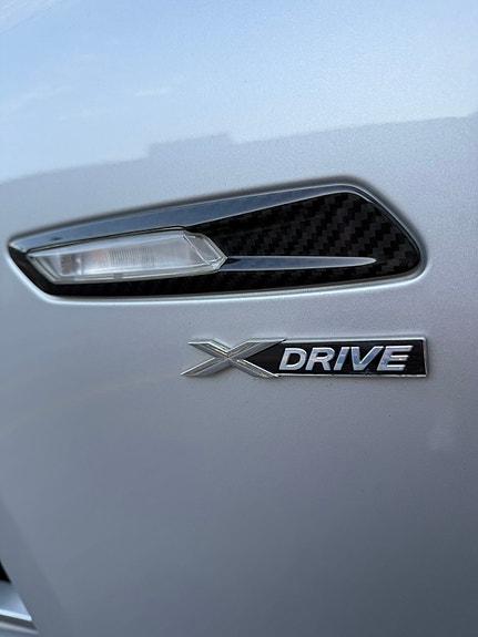 BMW 528i 13 of 30