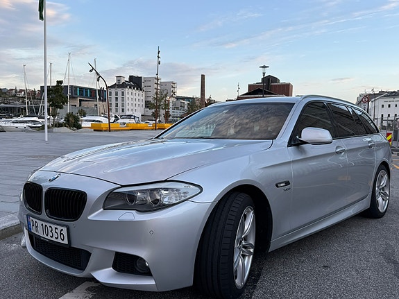 BMW 528i 17 of 30