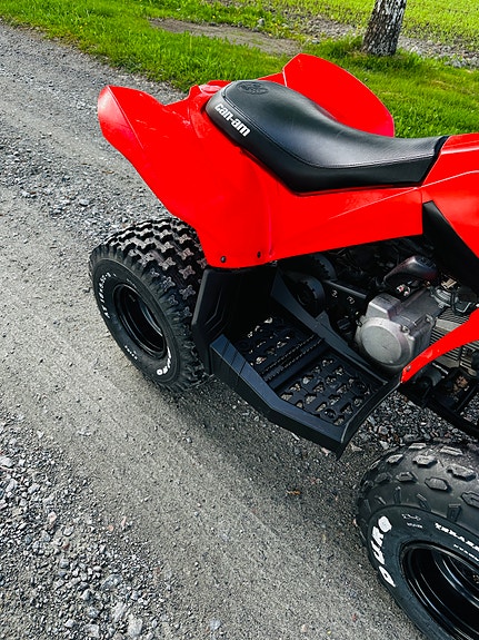 Can-Am DS 90 4 of 17
