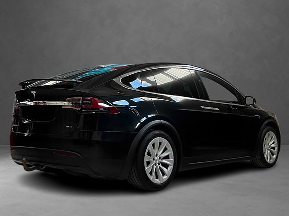 Tesla Model X 6 of 30