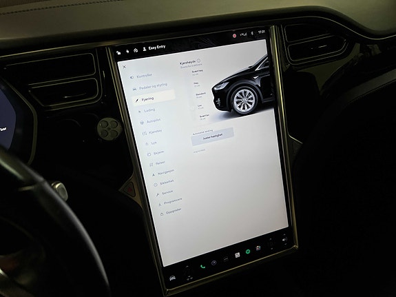 Tesla Model X 30 of 30