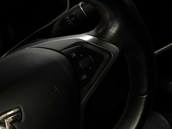 Tesla Model X 19 of 30