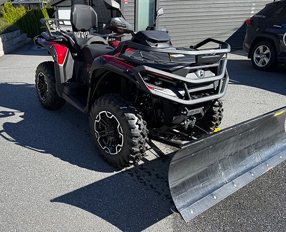 Can-Am Can-Am Outlander MAX 850 XT 2025 – kun 74,7 km – Fiery Red – brøytepakke 4 of 13