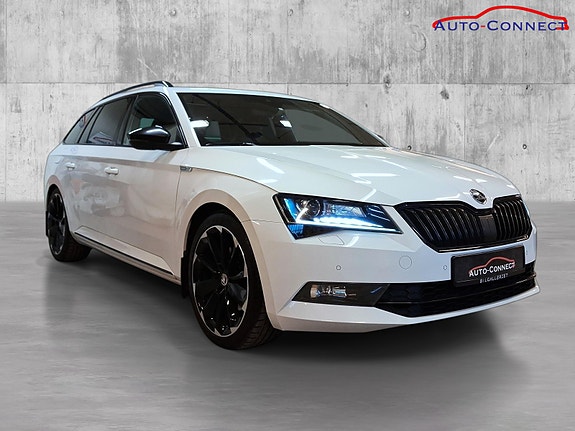 Skoda Superb 3 of 29