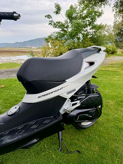 Peugeot Speedfight 4 5 of 6