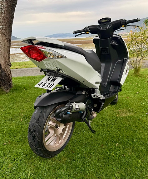 Peugeot Speedfight 4 3 of 6
