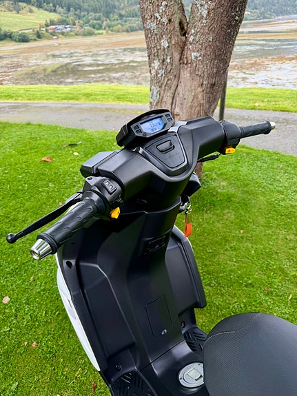 Peugeot Speedfight 4 6 of 6