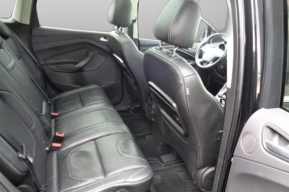 Ford Kuga 16 of 30