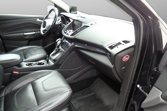 Ford Kuga 14 of 30