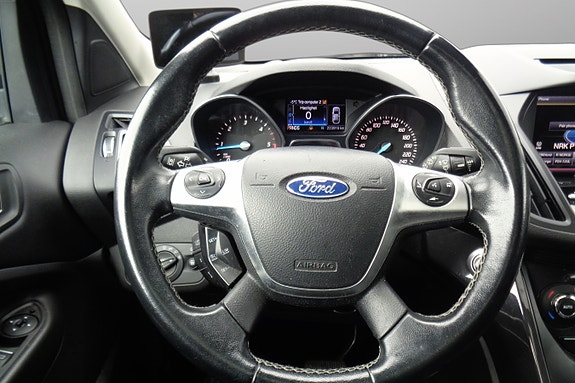 Ford Kuga 19 of 30