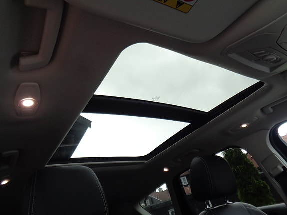 Ford Kuga 22 of 30