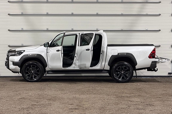 Toyota HiLux 6 of 25