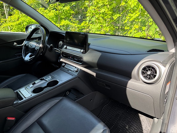Hyundai Kona 30 of 30