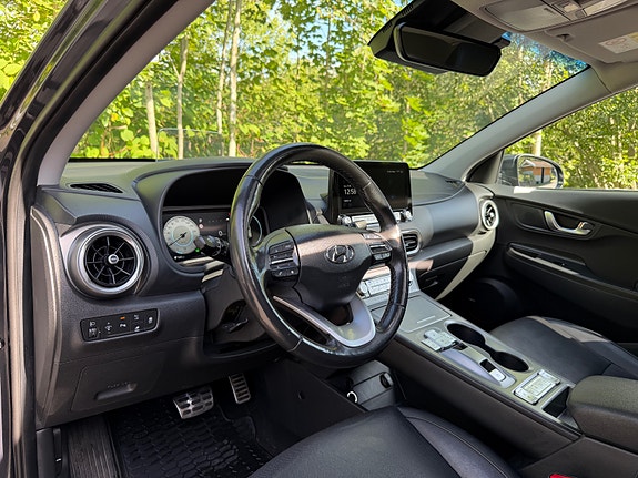 Hyundai Kona 17 of 30