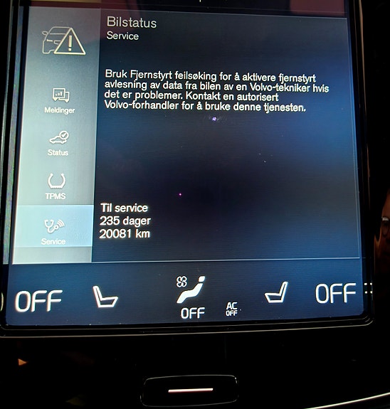 Volvo XC90 19 of 30