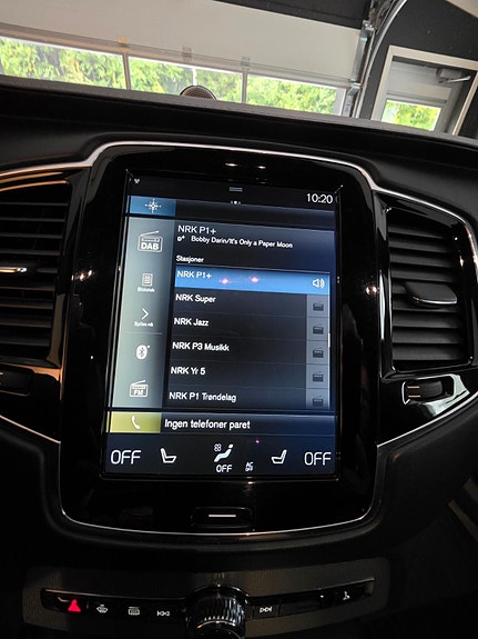 Volvo XC90 22 of 30