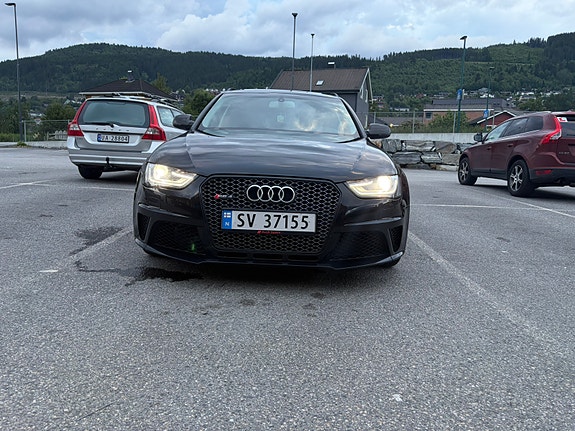Audi RS4 7 of 14
