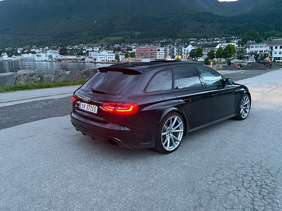 Audi RS4 4 of 14