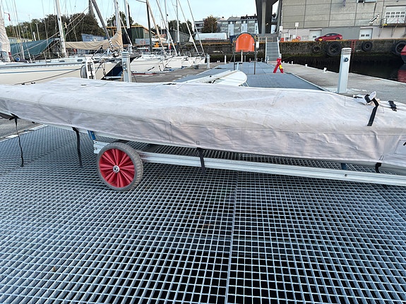 RS Aero med to riggalternativer selges 12 of 21