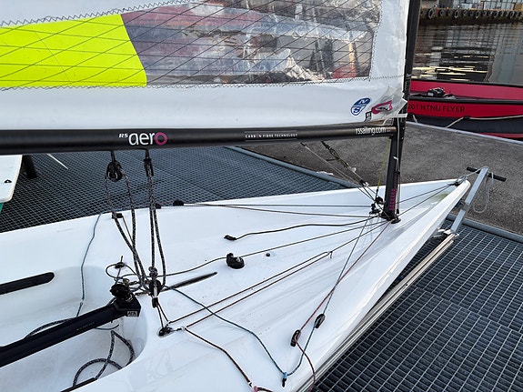 RS Aero med to riggalternativer selges 9 of 21