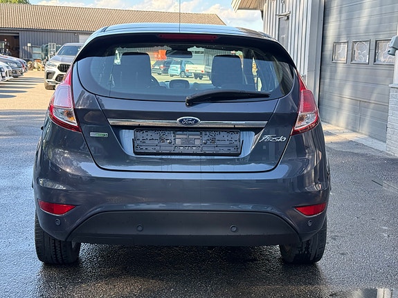 Ford Fiesta 11 of 19