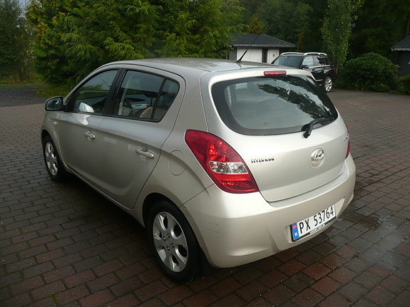 Hyundai i20 9 of 22