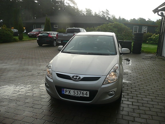 Hyundai i20 5 of 22