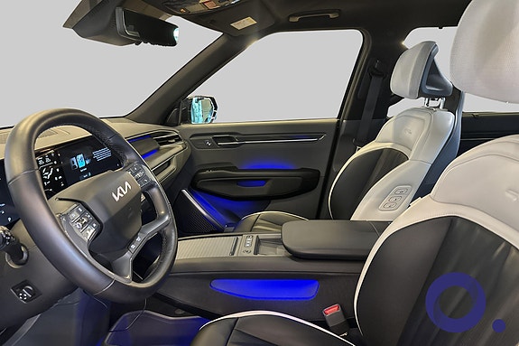 Kia EV9 12 of 21