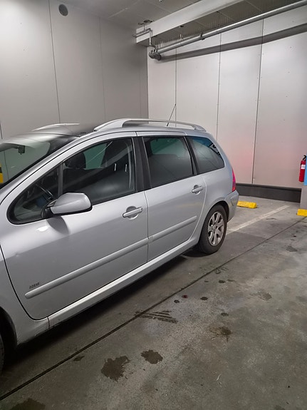 Peugeot 307 SW 3 of 15