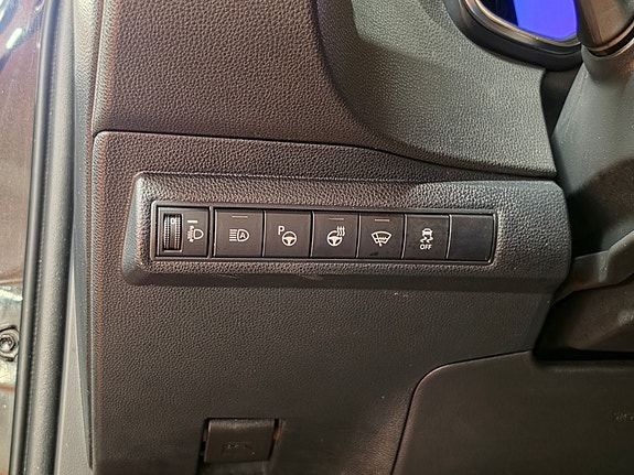 Toyota Corolla 17 of 30