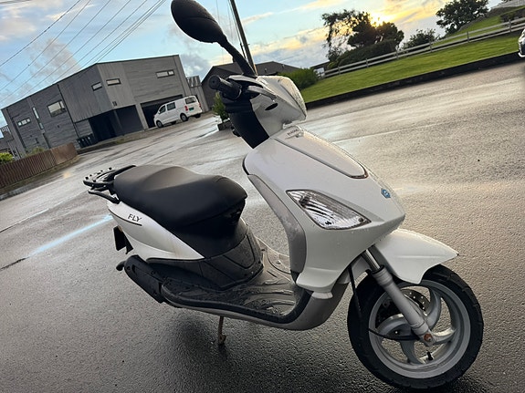 Piaggio Fly 50 5 of 8