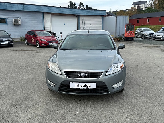 Ford Mondeo 2 of 15