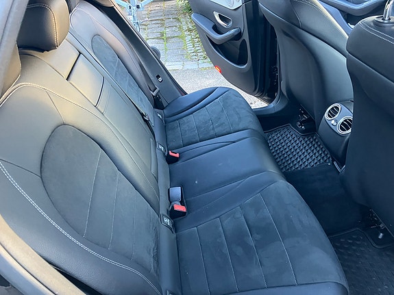 Mercedes-Benz GLC350 e 12 of 13
