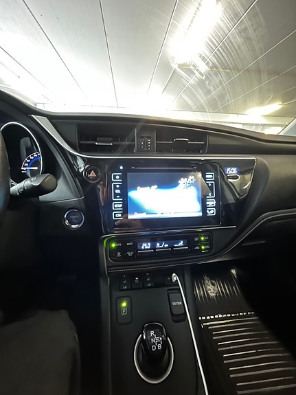 Toyota Auris 14 of 20