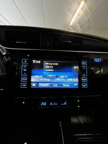 Toyota Auris 16 of 20