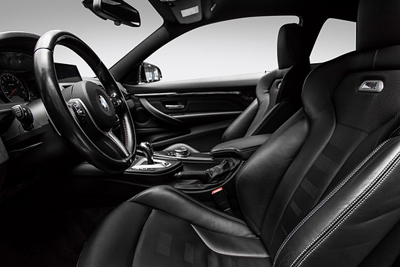 BMW M4 17 of 30